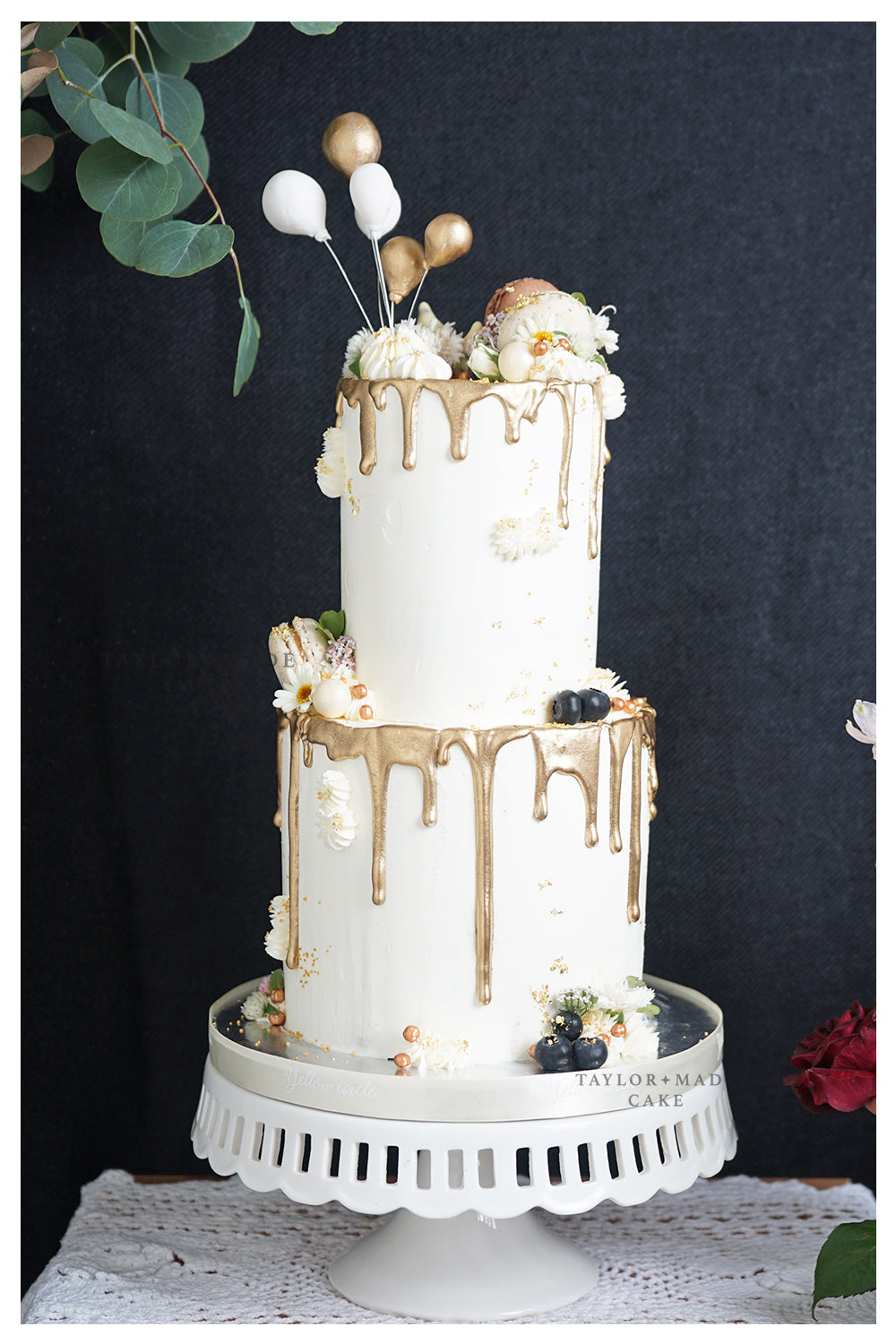 Golden Balloons Wedding Cake