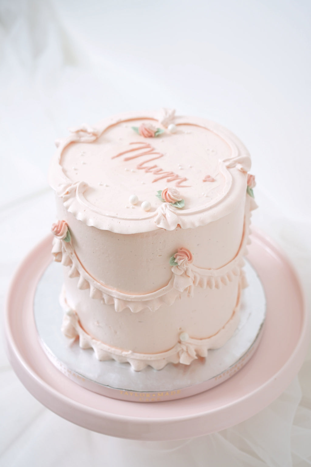 Mother’s Day Exclusive: Strawberry Earl Grey Cake
