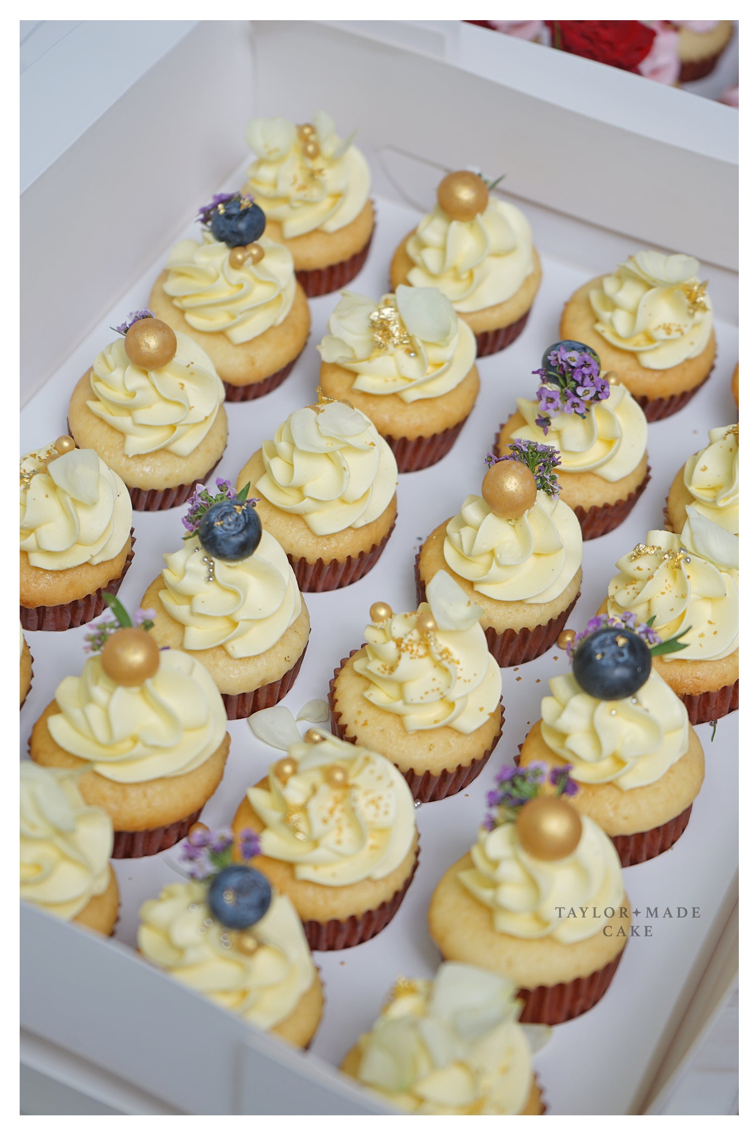 The Best Mini Cupcake Set