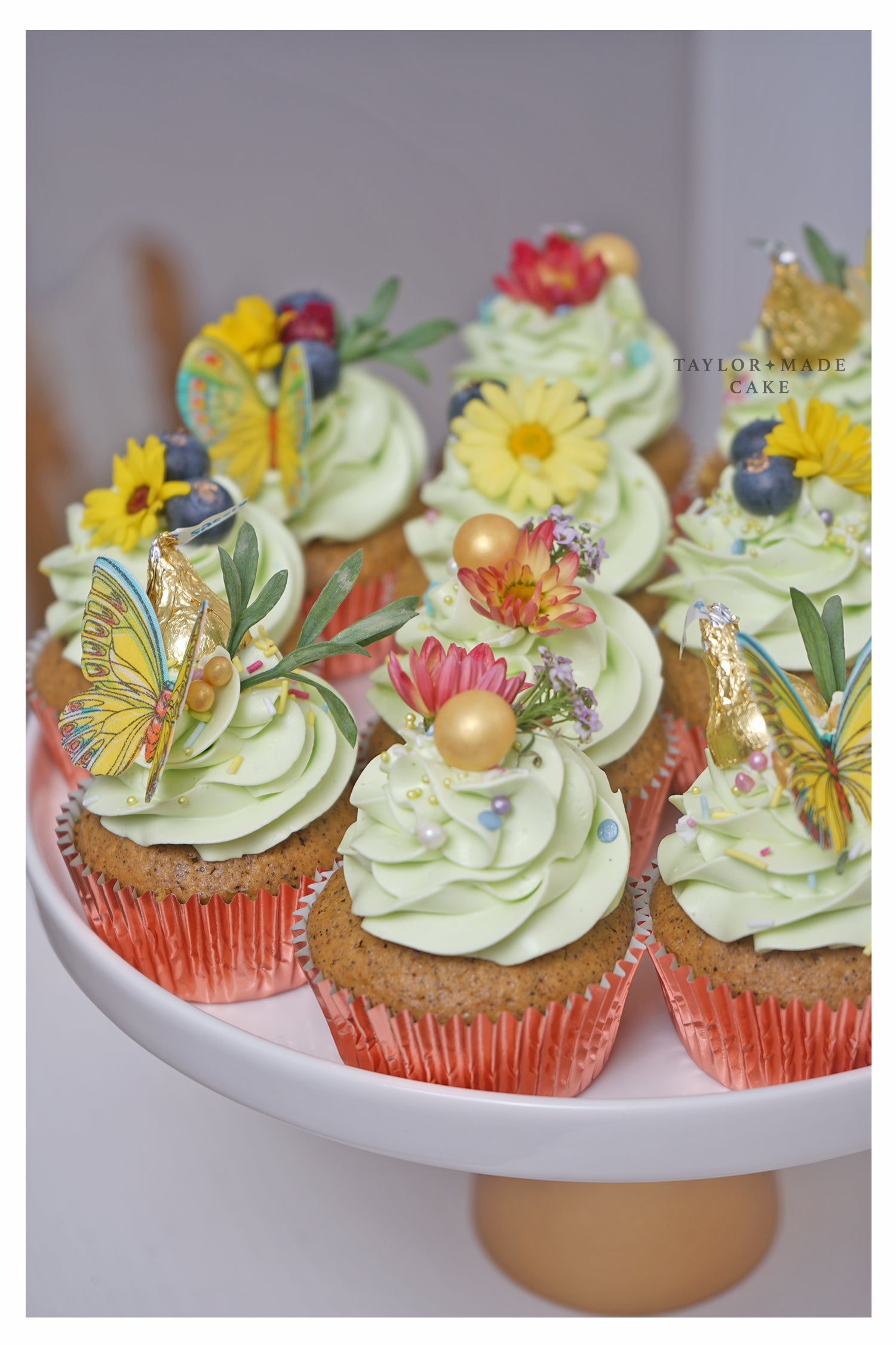 Regular Flower Cupcake Set