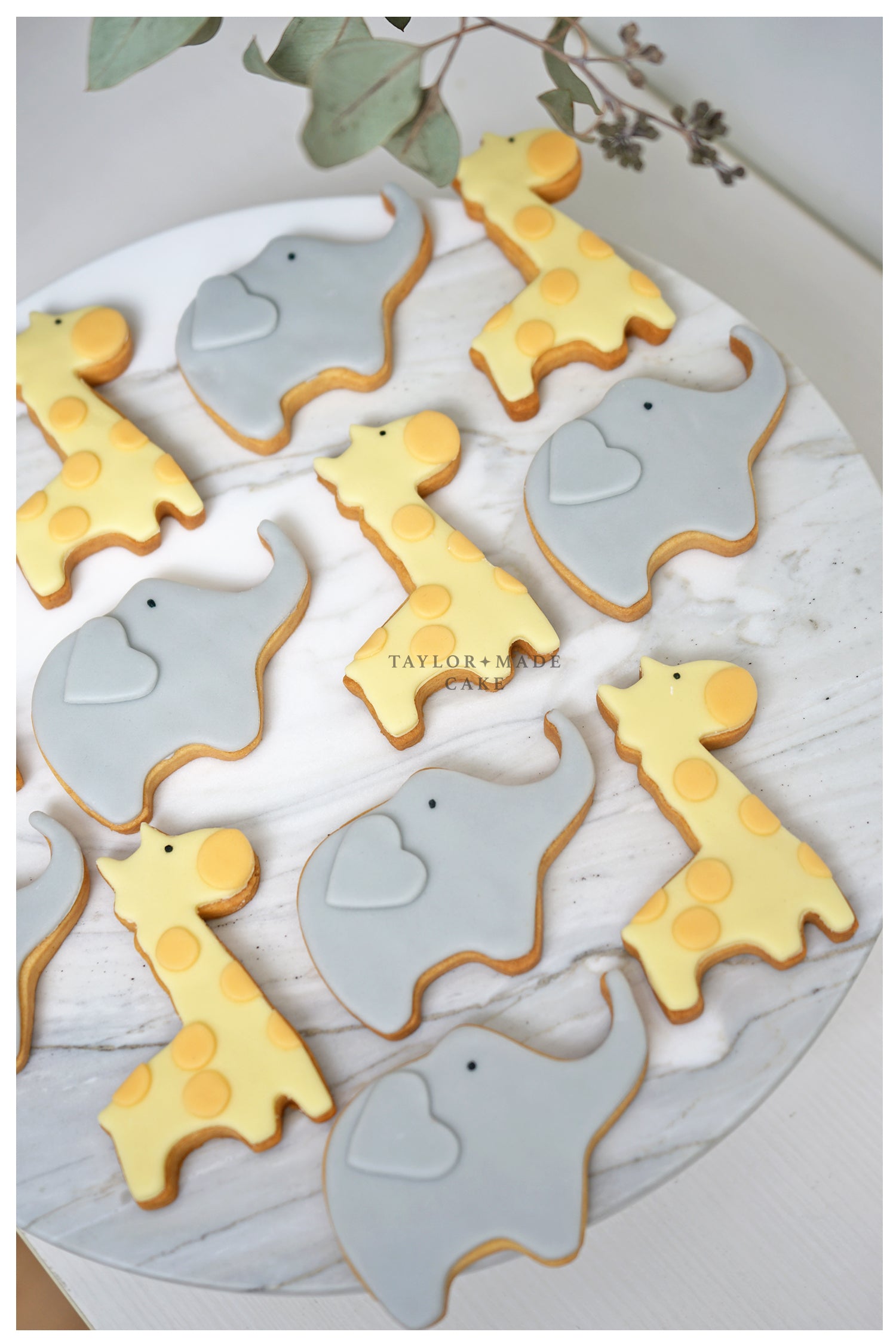 Elephant & Giraffe Butter Cookies