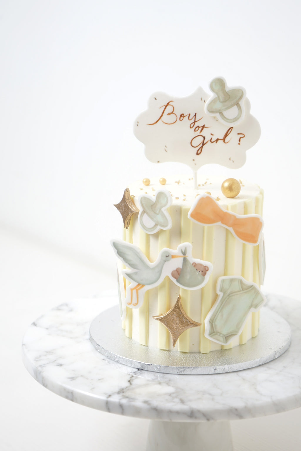 Mini Dreamy Gender Reveal Cake