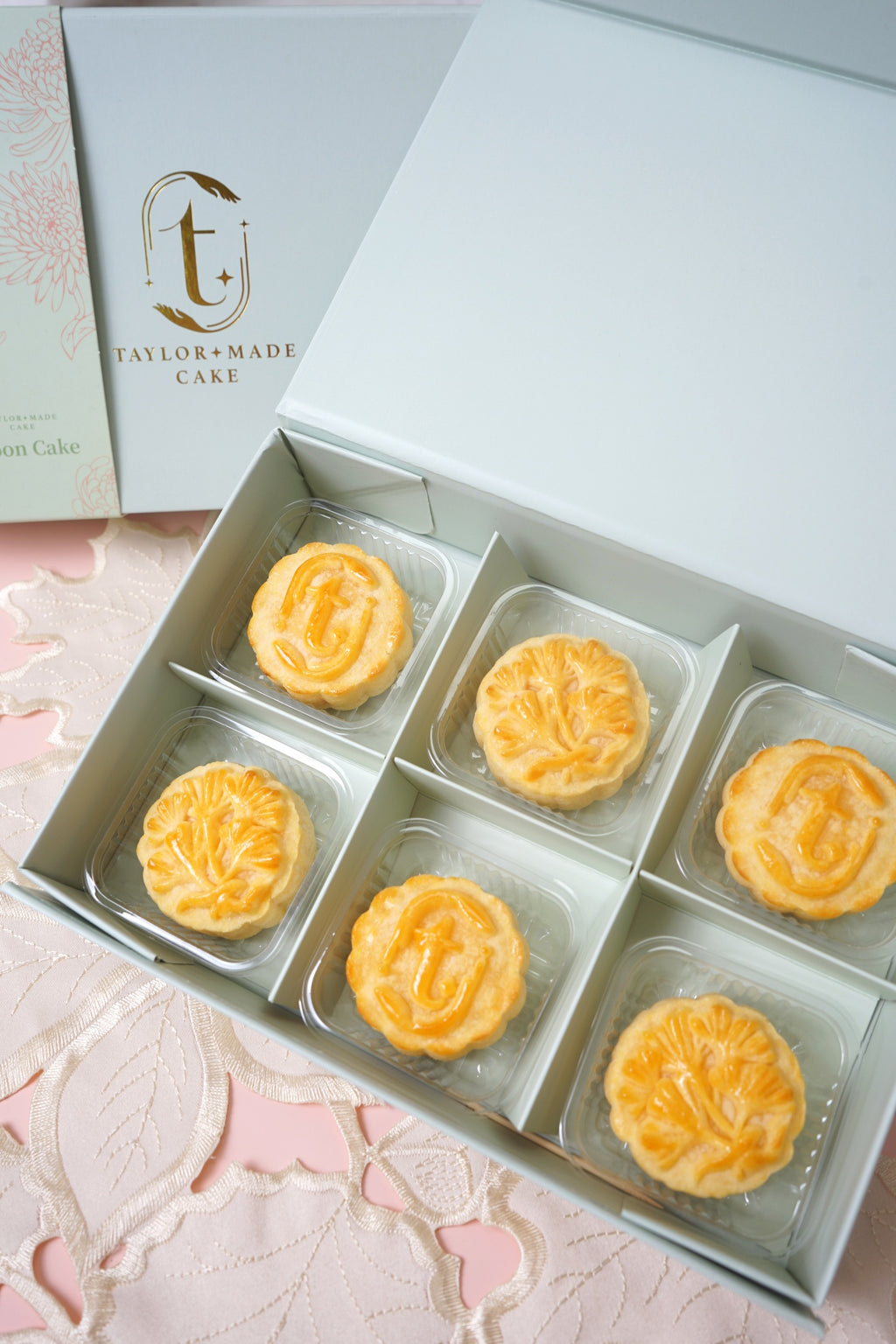 Lava Mooncake (6 Pieces Gift Set)