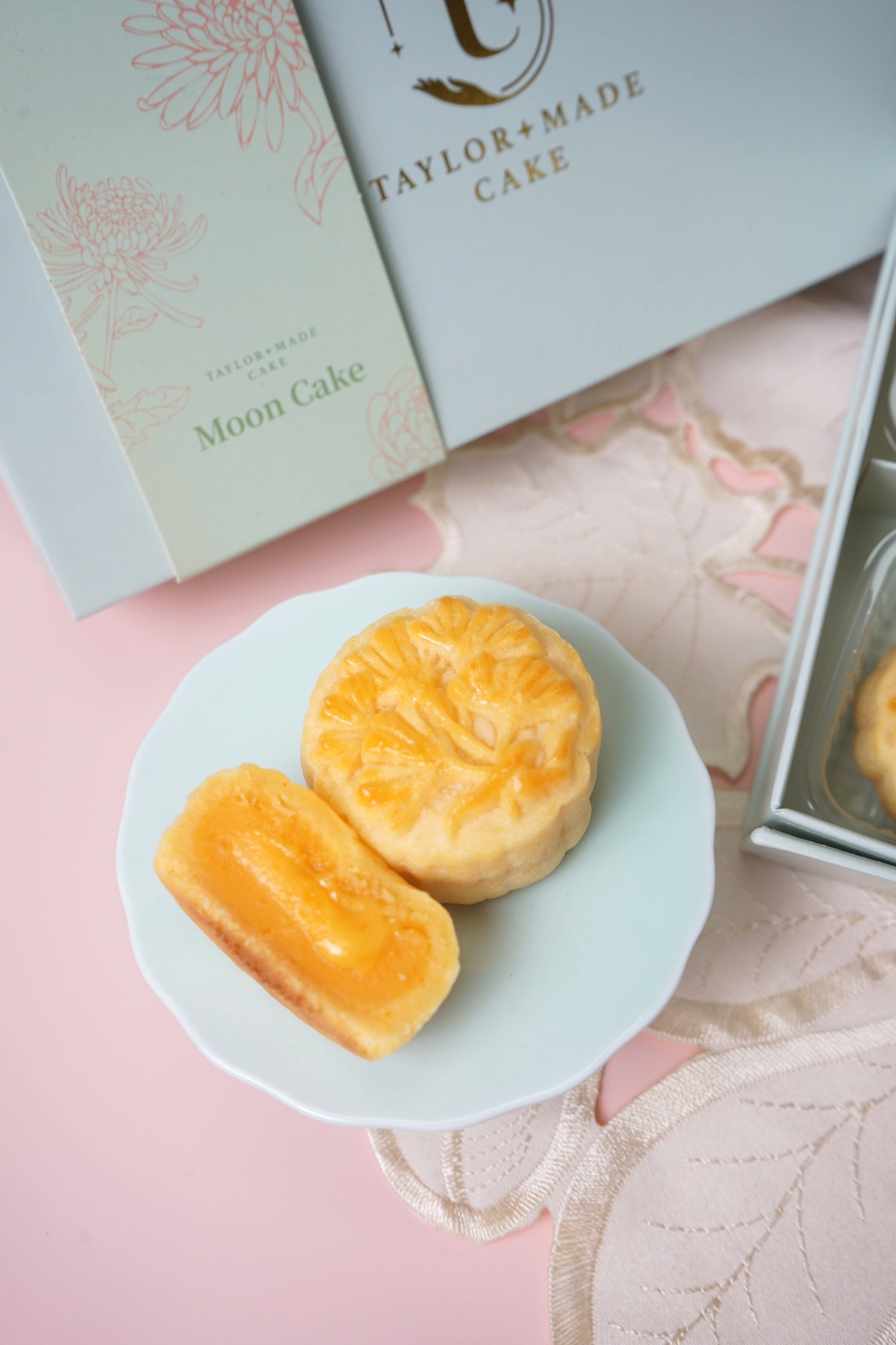 Lava Mooncake (4 Pieces Gift Set)