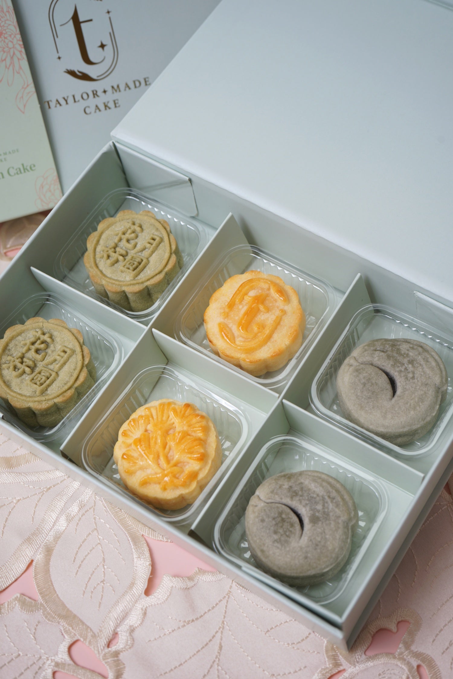 Lava Mooncake (6 Pieces Gift Set)