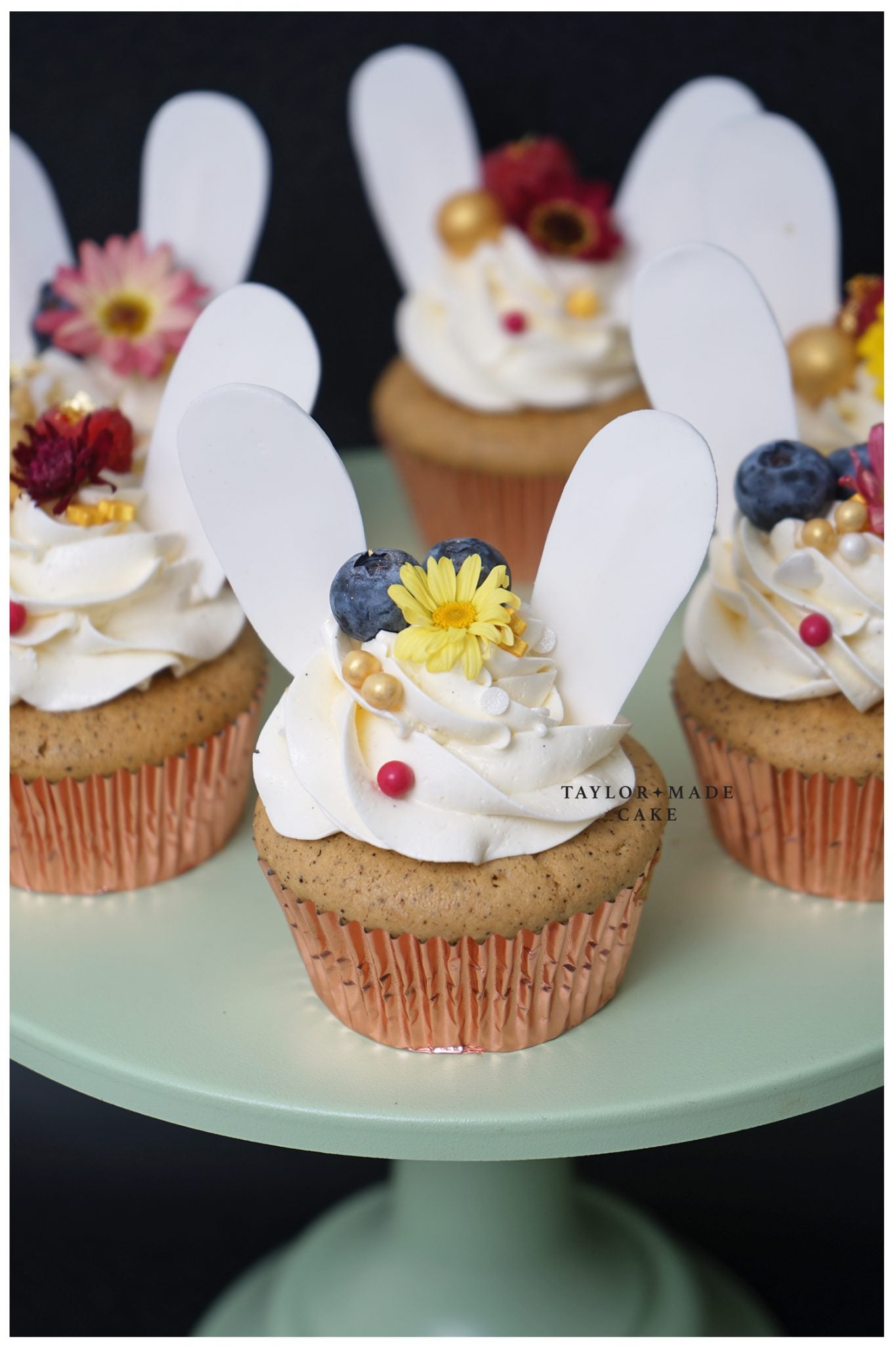 Rabbit Cupcake Set