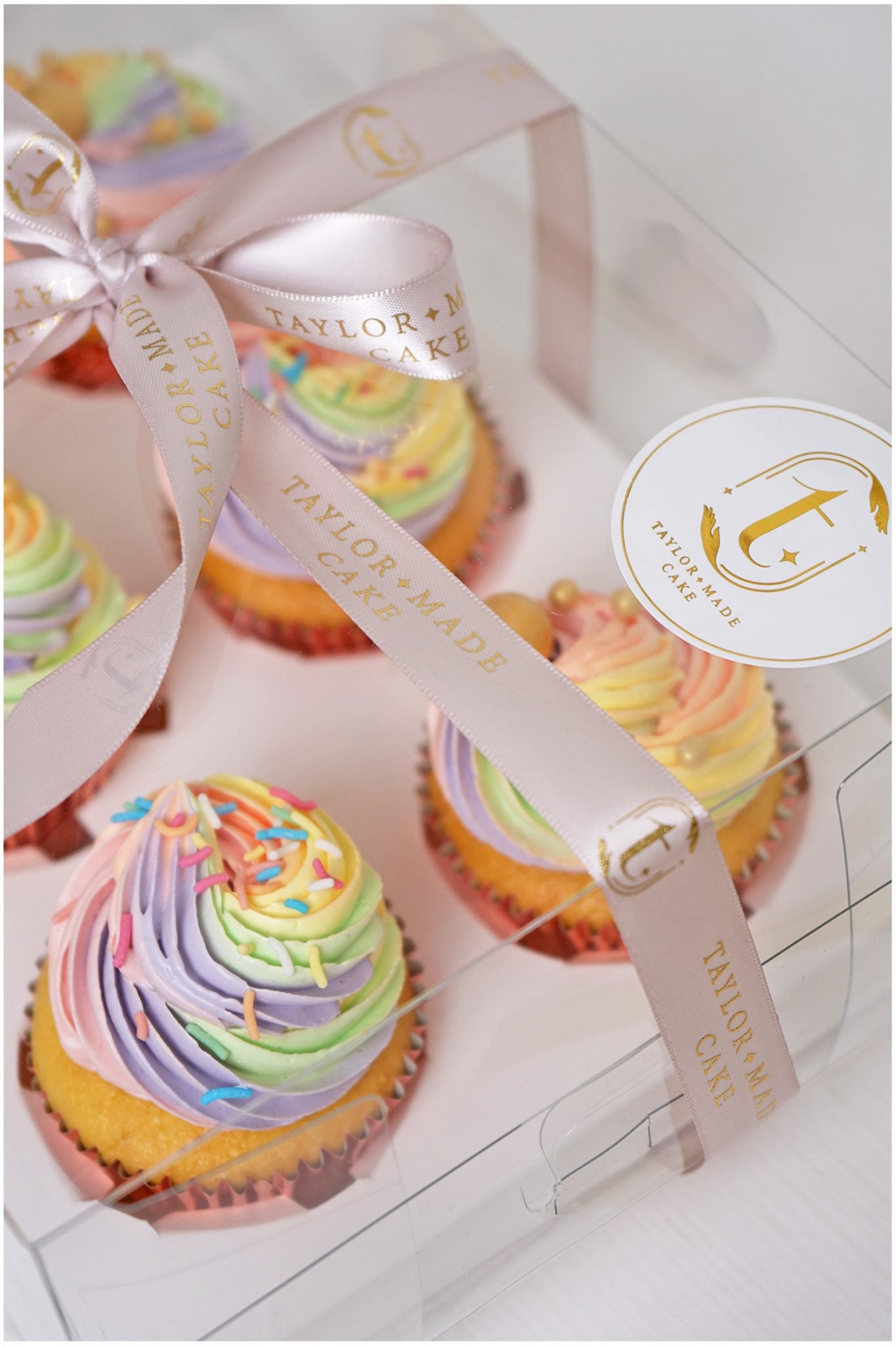 Rainbow Cupcake Set
